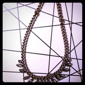 A bronze shimmery necklace